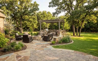 Patio Contractor in Jenks, OK | Pavers & Flagstone | VistaScapes